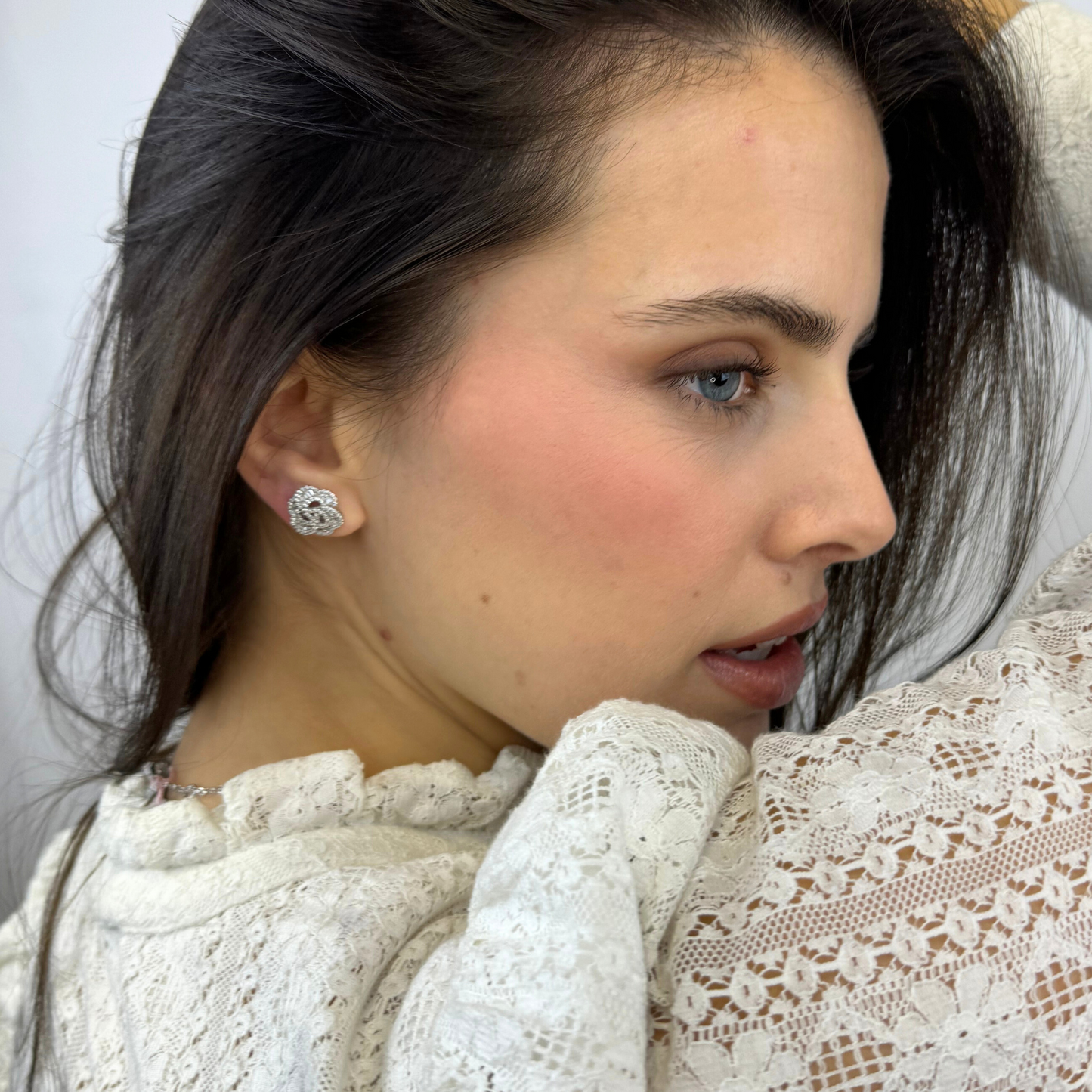 ORECCHNI EAR PIERCE
