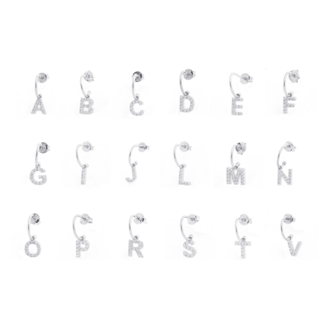 MONO ORECCHINO LETTERA P