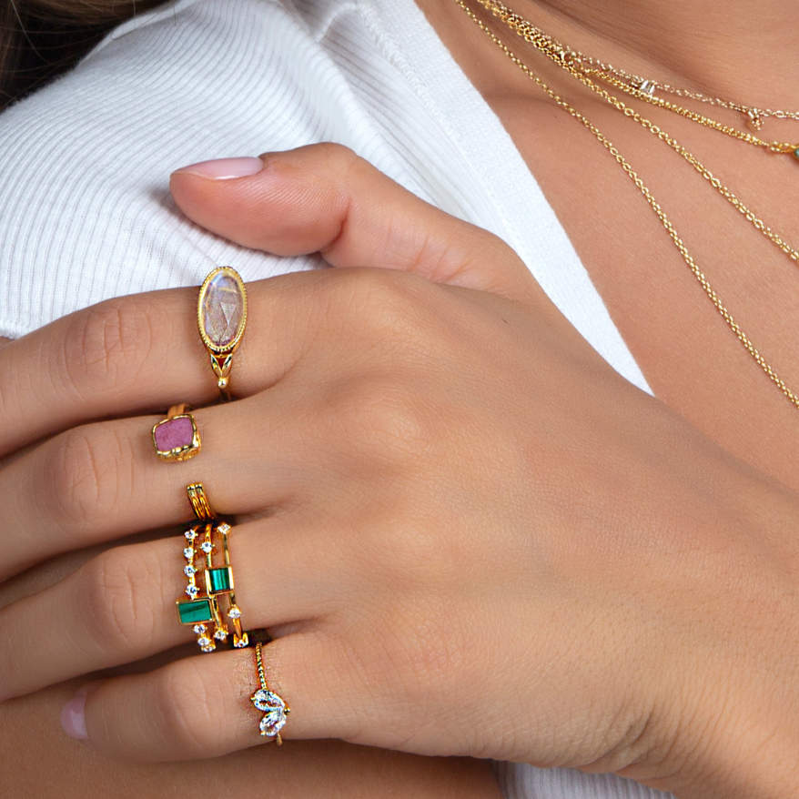 VINTAGE RING