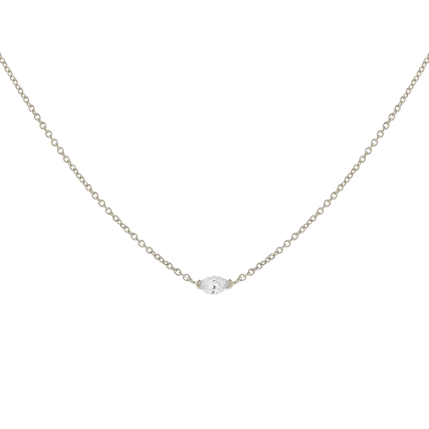 ESSENTIAL OVAL NECKLACE