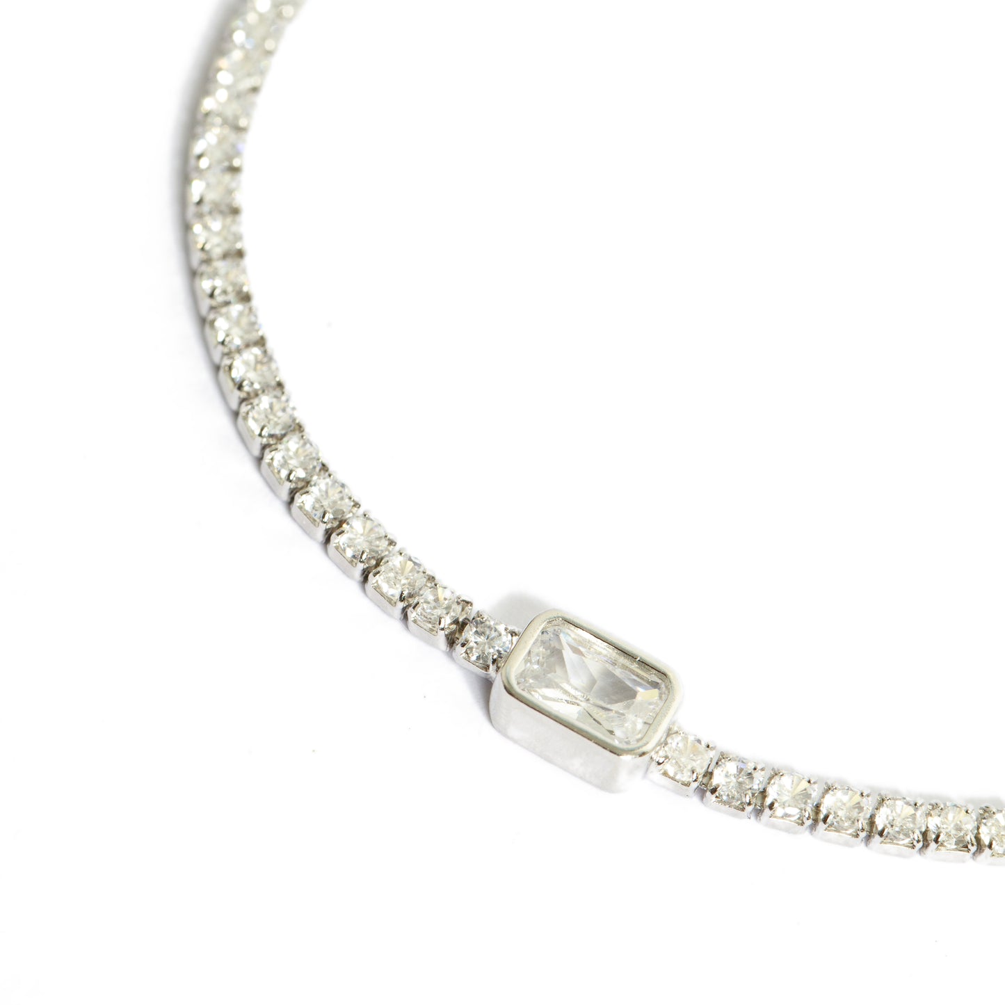 AMELIE TENNIS RECTANGLE NECKLACE